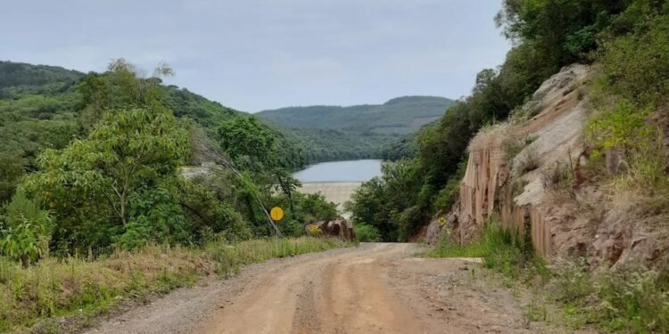 Uma nova ponte sobre o Rio das Antas liga São Francisco de Paula e Bom Jesus